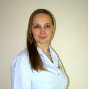 Демагина Дарья Геннадьевн (Старшая медицинская сестра нефрологического отделения)