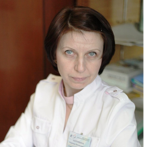 Карлявина Надежда Вячеславовна (старшая медицинская сестра физиотерапевтического отделения, ОБУЗ ГКБ 4)
