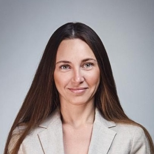 Николаева Оксана (Директор по управлению данными ОКБ)